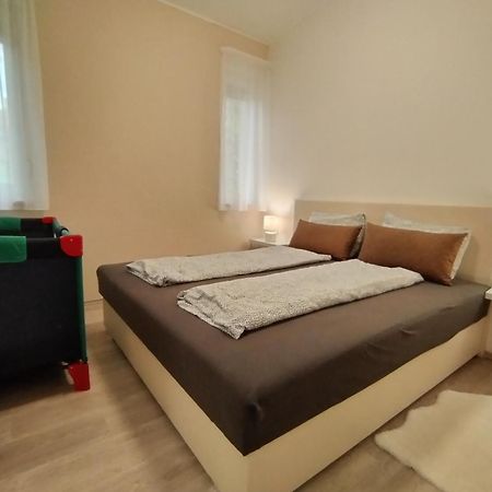 Villa Bori Siófok Esterno foto
