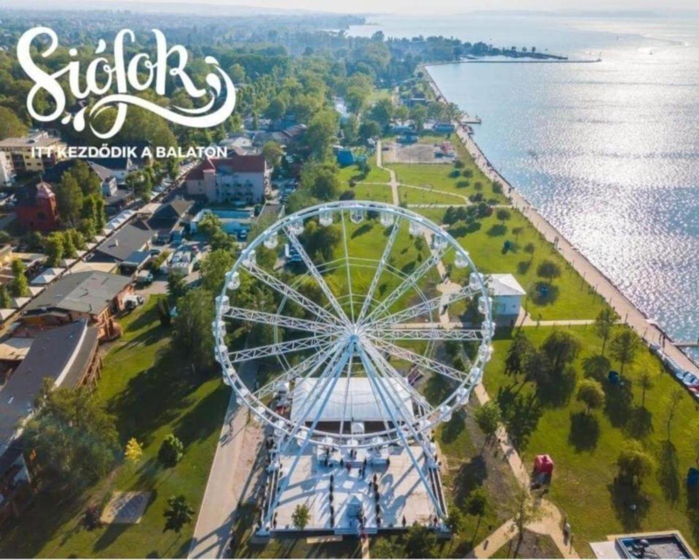 Villa Bori Siófok Esterno foto
